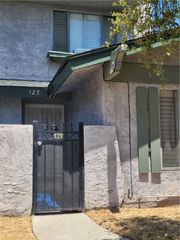 3600 Mountain 12 F, San Bernardino, CA 92404