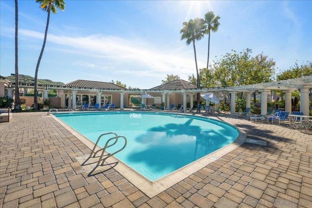 18696 Caminito Pasadero, San Diego, CA 92128