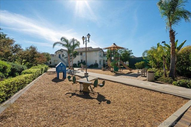 18696 Caminito Pasadero, San Diego, CA 92128