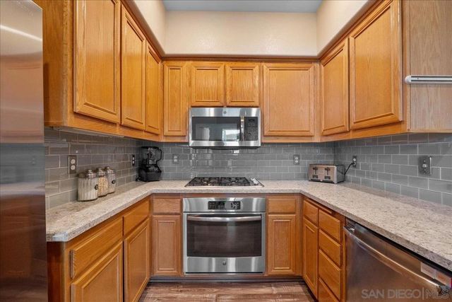 18696 Caminito Pasadero, San Diego, CA 92128