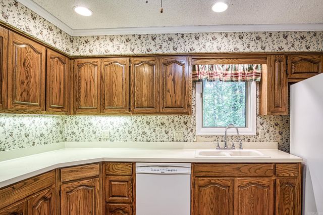 1 Certero Place, Hot Springs Village, AR 71909