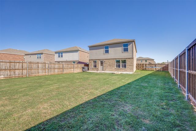 516 W Marshall Drive, Van Alstyne, TX 75495