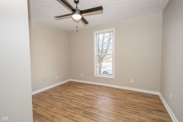 1301 W Powers Street, Muncie, IN 47305