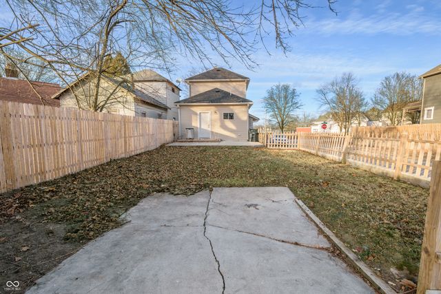 1301 W Powers Street, Muncie, IN 47305