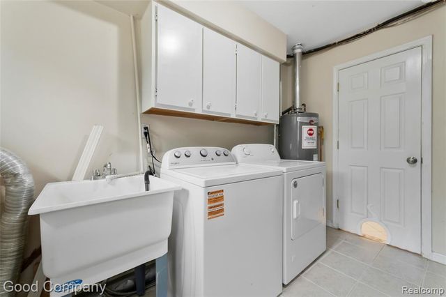 48703 W Ranch Drive, Chesterfield, MI 48051