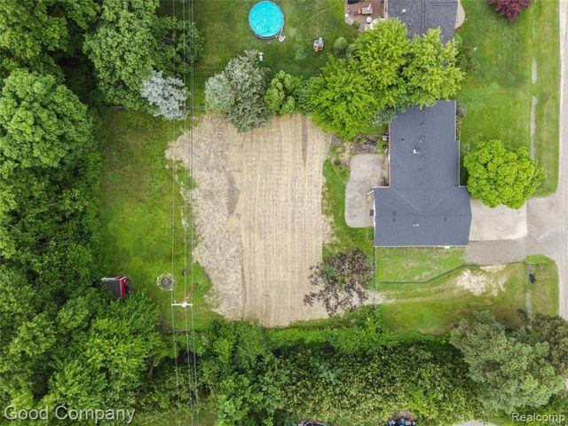 48703 W Ranch Drive, Chesterfield, MI 48051