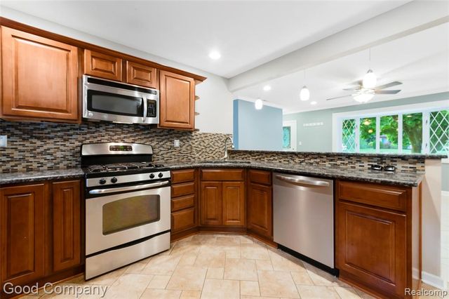 48703 W Ranch Drive, Chesterfield, MI 48051
