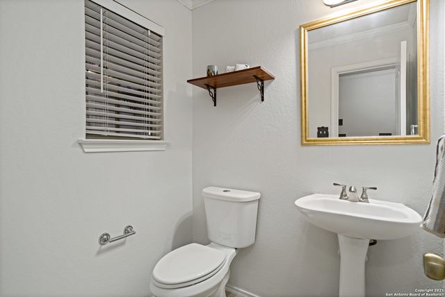 95 BOOKER PALM, San Antonio, TX 78239