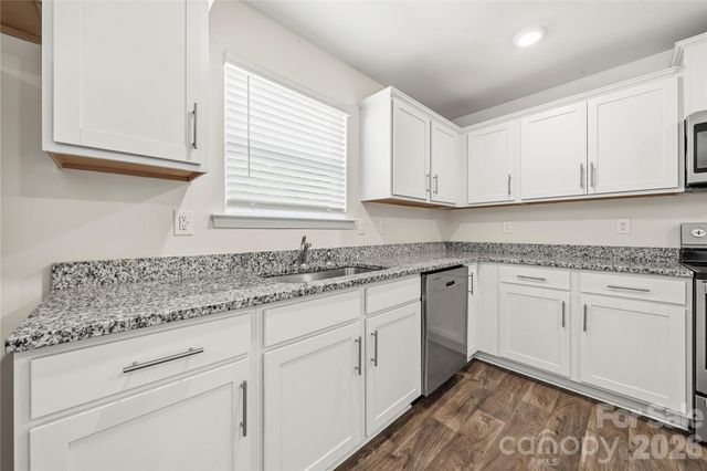 2209 Lilium Drive, Charlotte, NC 28216