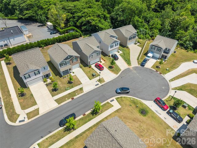 2209 Lilium Drive, Charlotte, NC 28216