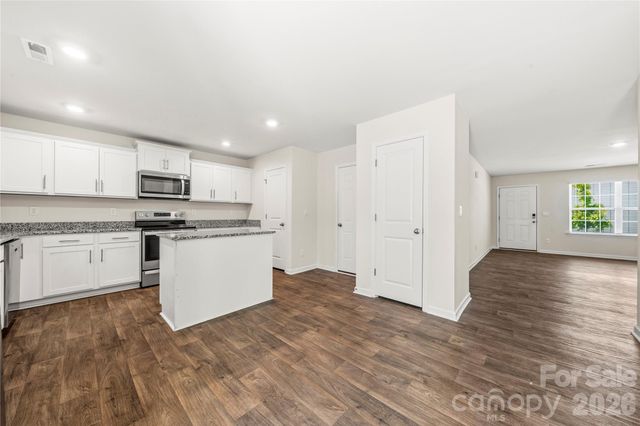 2209 Lilium Drive, Charlotte, NC 28216