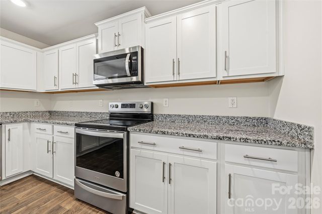 2209 Lilium Drive, Charlotte, NC 28216