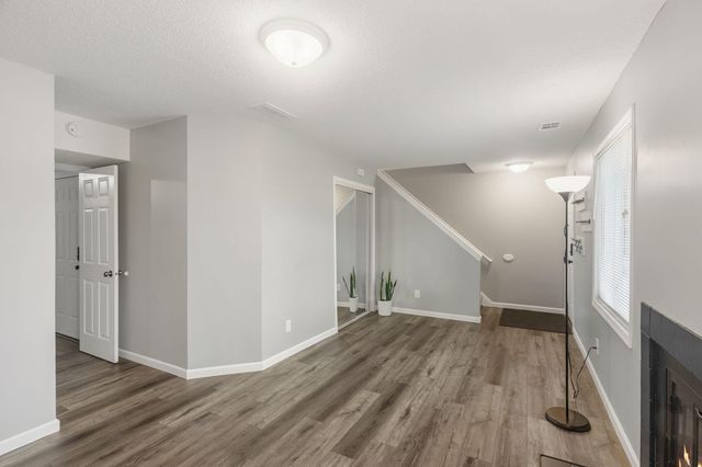 1413 Farrington Street A, Saint Paul, MN 55117