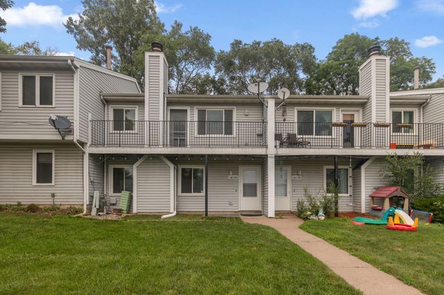1413 Farrington Street A, Saint Paul, MN 55117