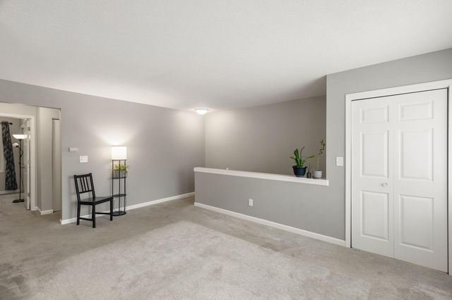 1413 Farrington Street A, Saint Paul, MN 55117