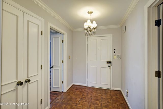 2500 Glenmary Ave APT 203, Louisville, KY 40204