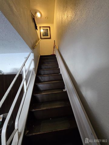 31 Bruce Park Drive, Trenton, NJ 08618