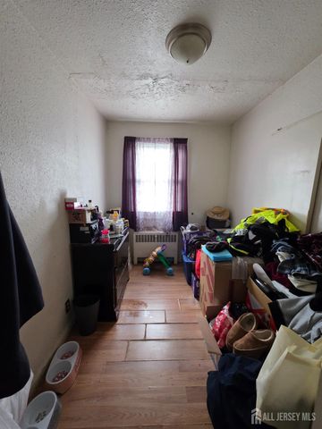 31 Bruce Park Drive, Trenton, NJ 08618