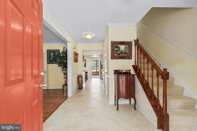 10915 BELGRAVIA CT, Great Falls, VA 22066