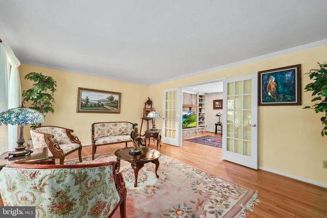 10915 BELGRAVIA CT, Great Falls, VA 22066