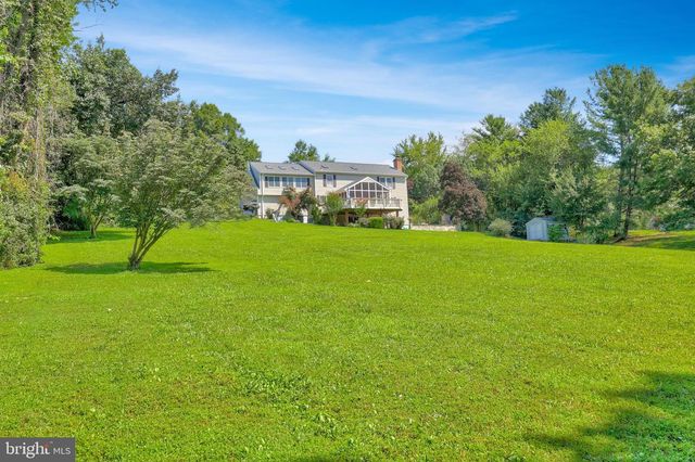 10915 BELGRAVIA CT, Great Falls, VA 22066