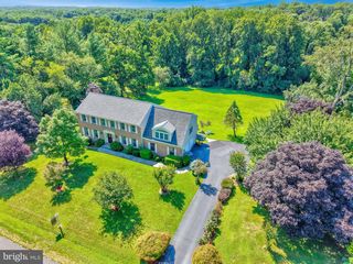 10915 BELGRAVIA CT, Great Falls, VA 22066