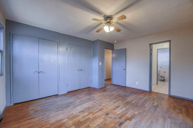 746 N Oak Grove Avenue, Springfield, MO 65802