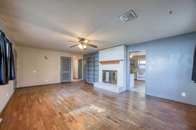 746 N Oak Grove Avenue, Springfield, MO 65802