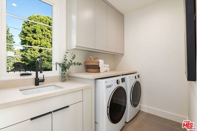 3662 Stoner Avenue, Los Angeles, CA 90066