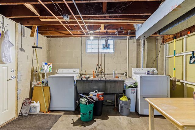 5008 5th Street NE, Columbia Heights, MN 55421