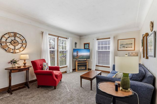 5008 5th Street NE, Columbia Heights, MN 55421