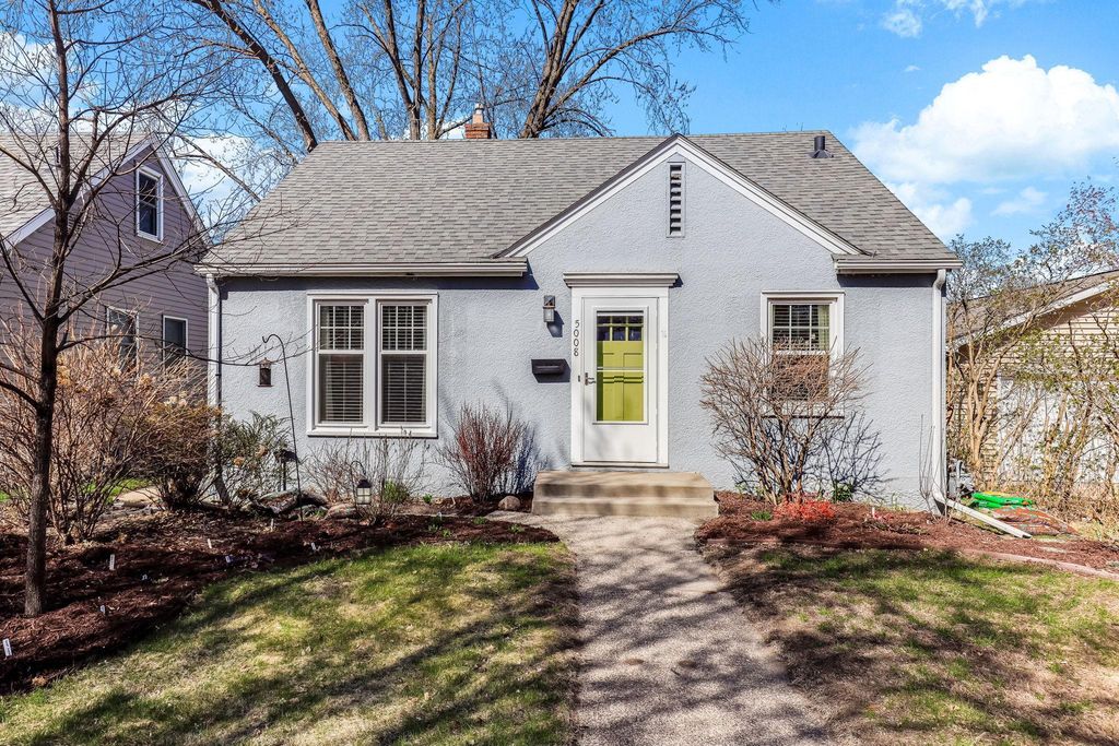5008 5th Street NE, Columbia Heights, MN 55421