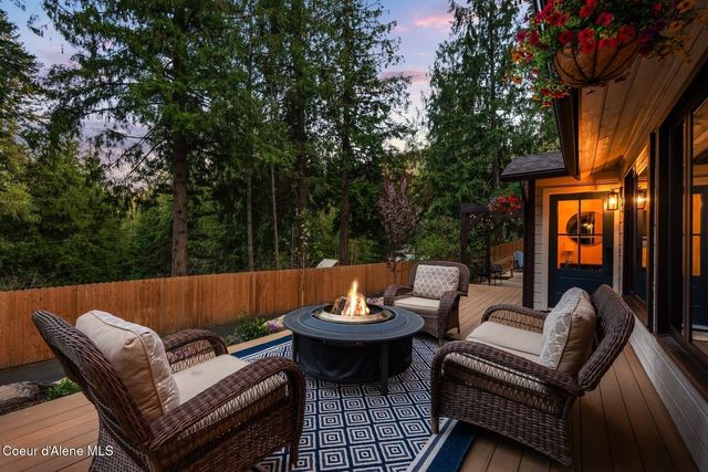 5884 E Hayden Lake Rd, Hayden, ID 83835