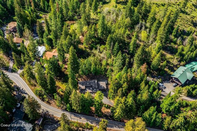 5884 E Hayden Lake Rd, Hayden, ID 83835