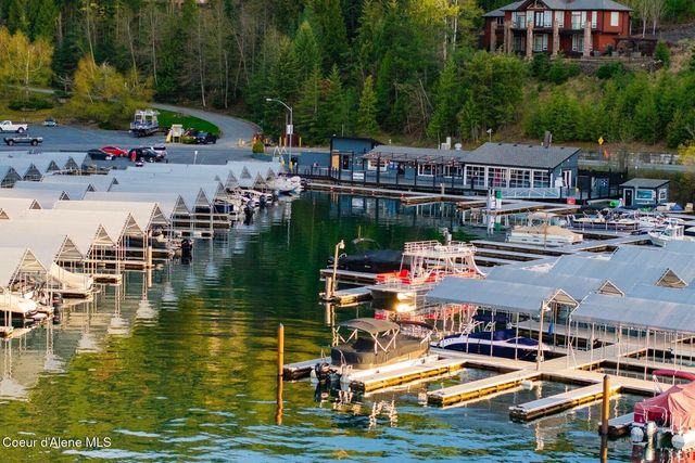 5884 E Hayden Lake Rd, Hayden, ID 83835