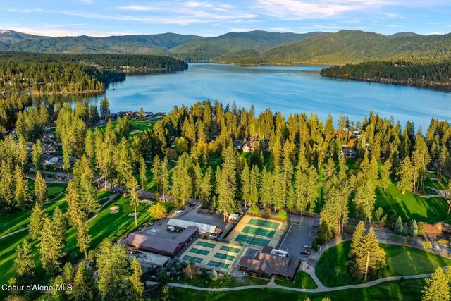 5884 E Hayden Lake Rd, Hayden, ID 83835