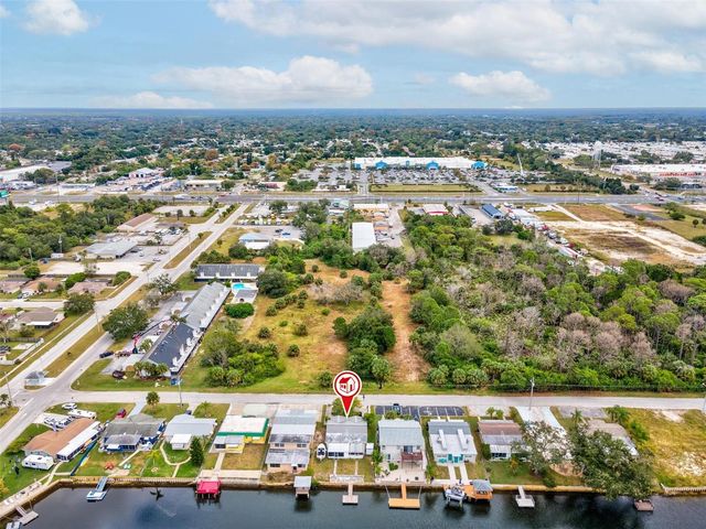 12629 & 12631 1ST ISLE, Hudson, FL 34667