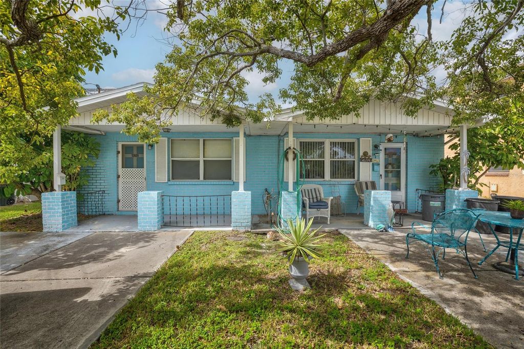 12629 & 12631 1ST ISLE, Hudson, FL 34667