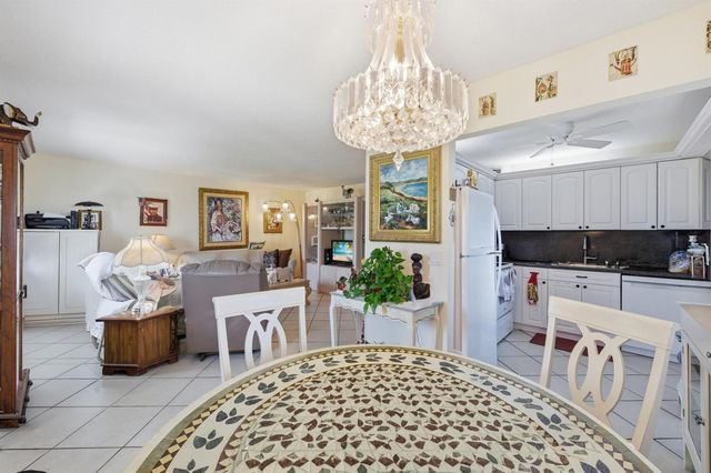 406 Saxony I, Delray Beach, FL 33446