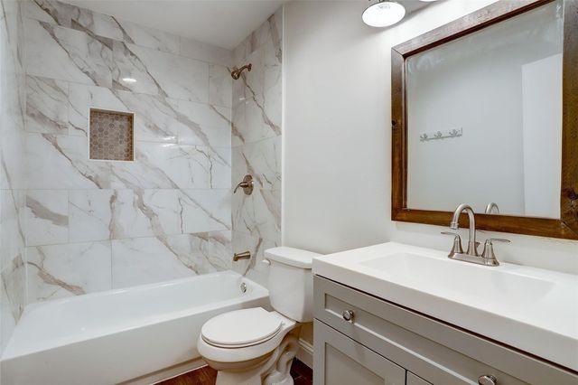 10458 Hammerly Boulevard 66, Houston, TX 77043