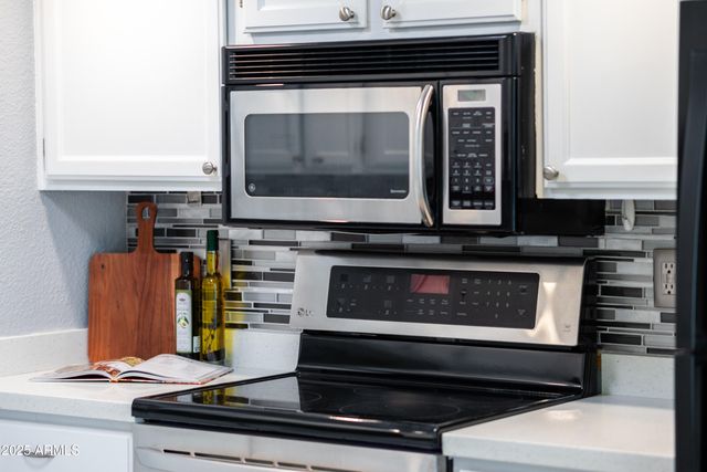 6819 E GRANDVIEW Drive, Scottsdale, AZ 85254