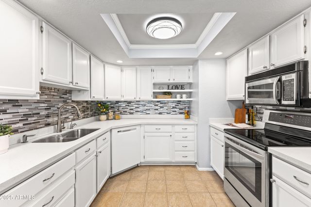 6819 E GRANDVIEW Drive, Scottsdale, AZ 85254