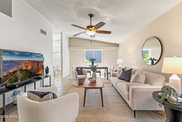 6819 E GRANDVIEW Drive, Scottsdale, AZ 85254