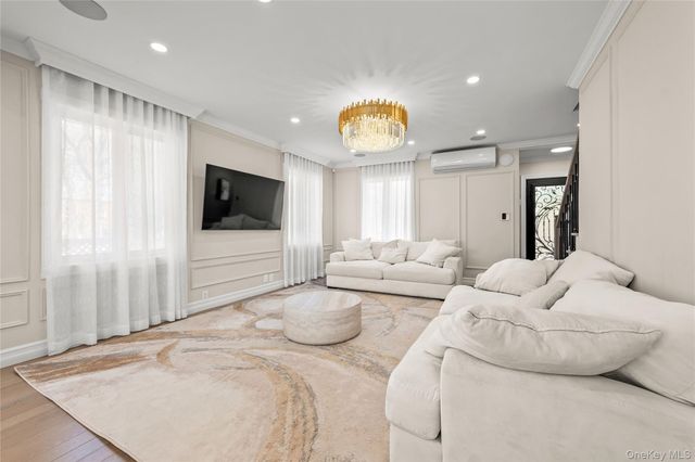 7304 193rd Street, Fresh Meadows, NY 11366