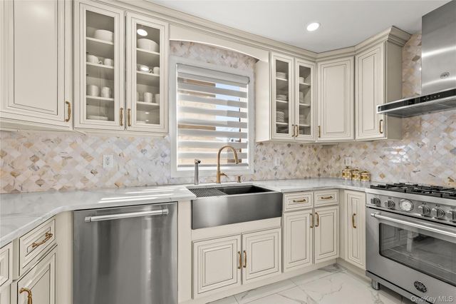 7304 193rd Street, Fresh Meadows, NY 11366