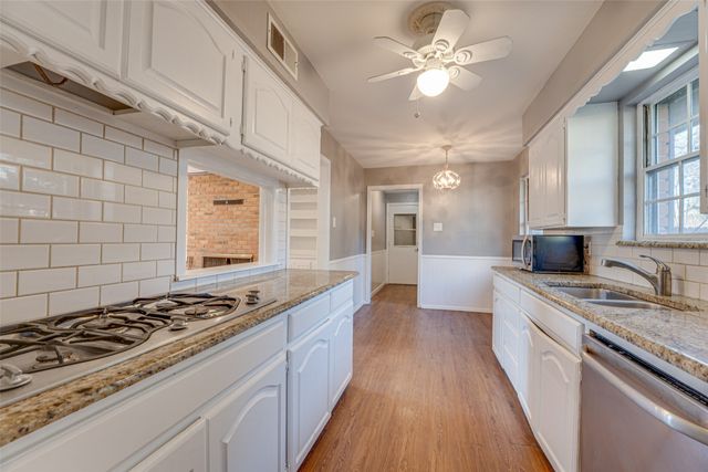 2601 S Glenbrook Drive, Garland, TX 75041