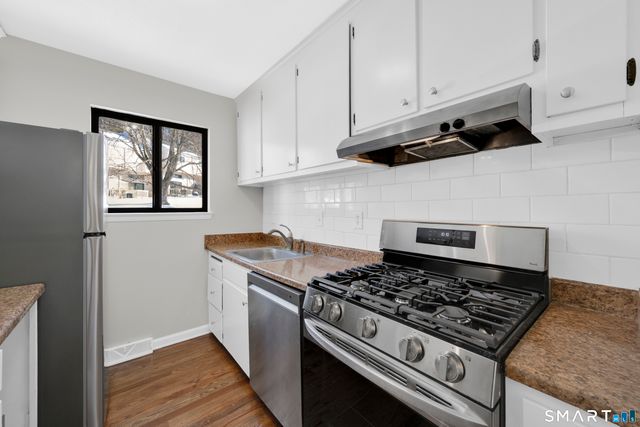 706 Timber Lane 706, Canton, CT 06019