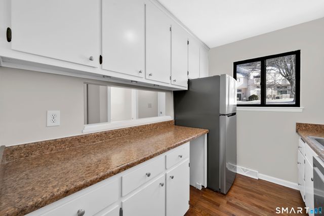 706 Timber Lane 706, Canton, CT 06019