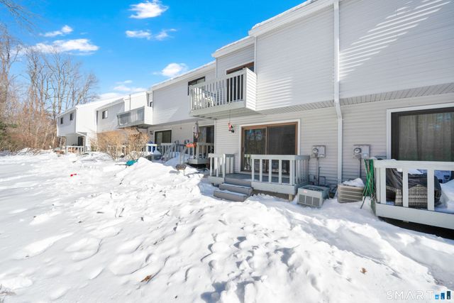 706 Timber Lane 706, Canton, CT 06019