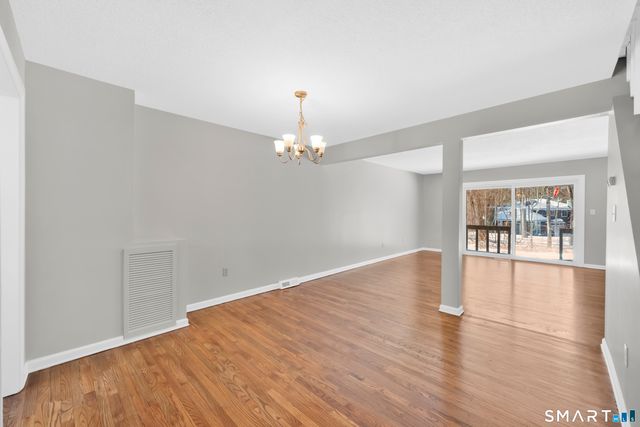 706 Timber Lane 706, Canton, CT 06019